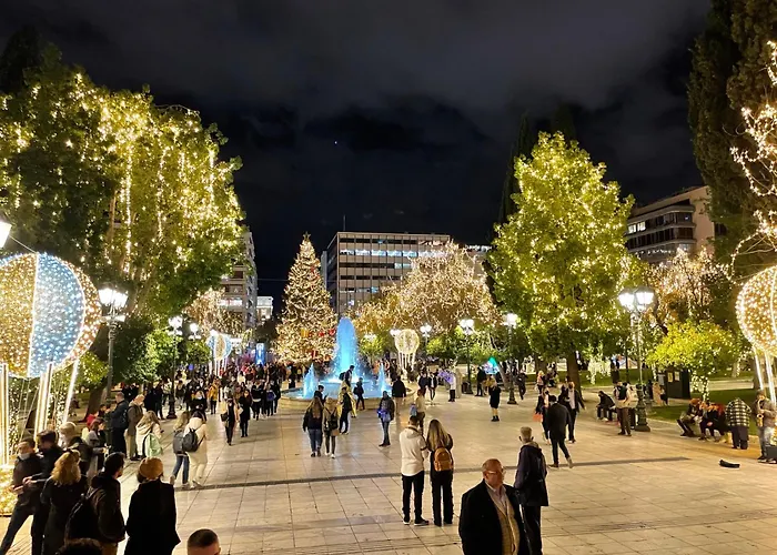 2 Bd Apt In Syntagma With Acropolis View