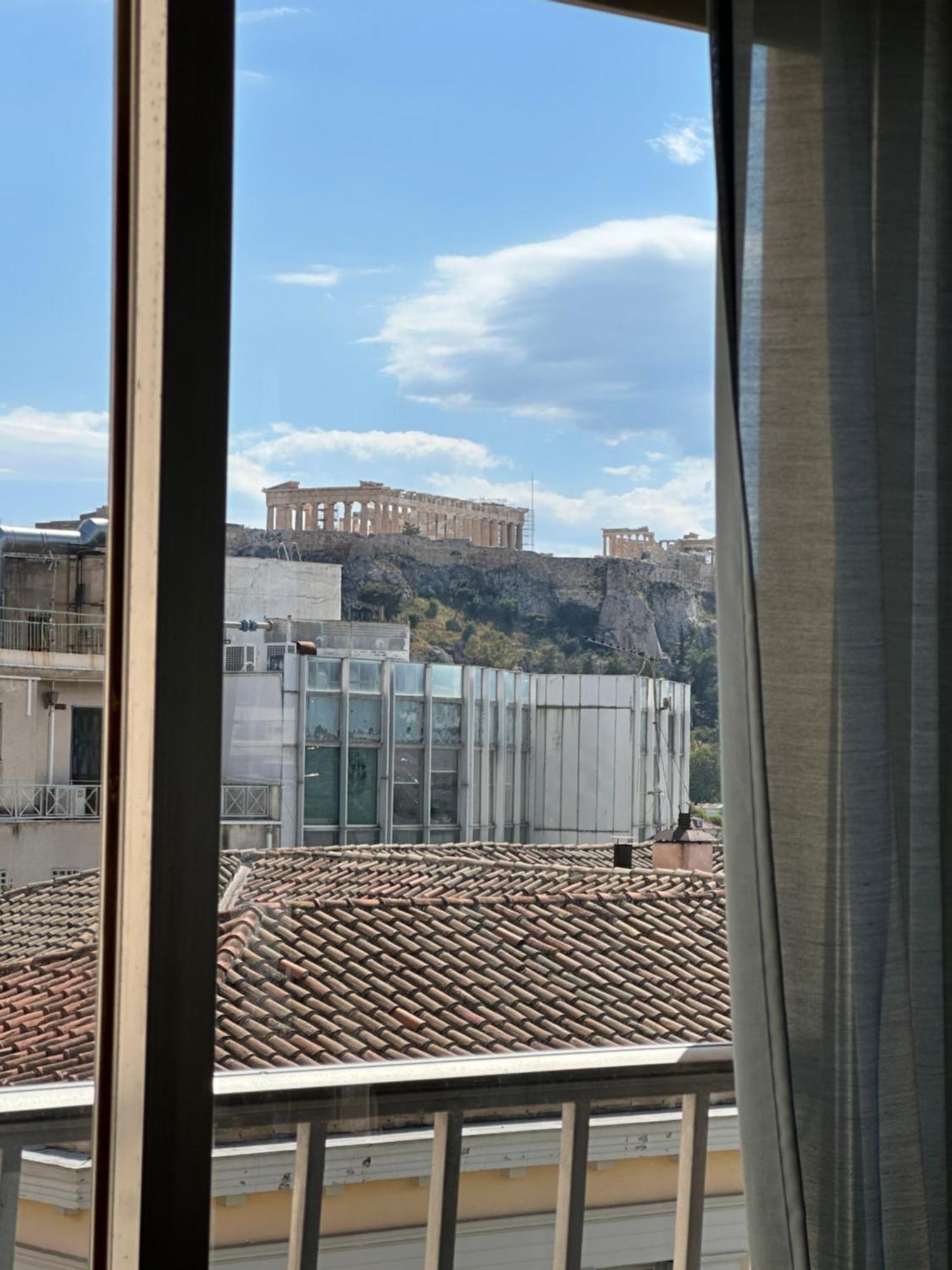 2 Bd In Syntagma With Acropolis View *