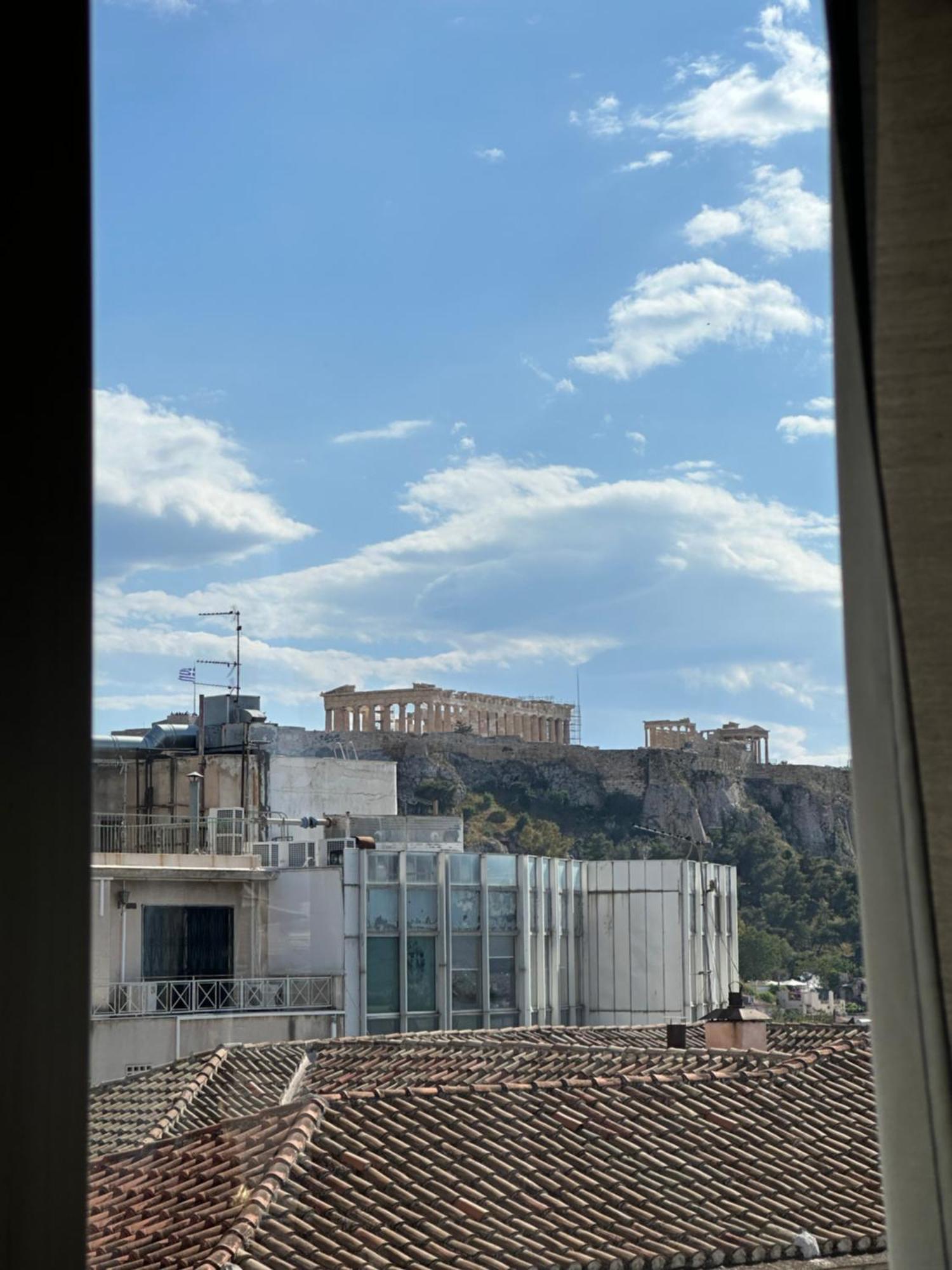 2 Bd In Syntagma With Acropolis View